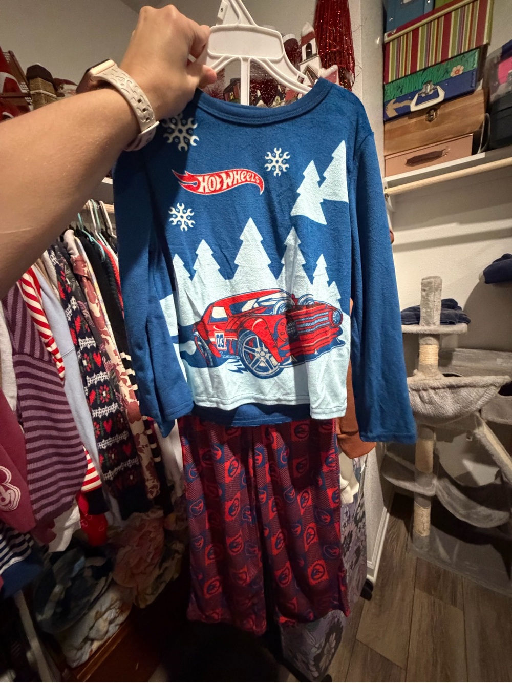 Hot Wheels Boys Christmas Pajama Set Size 6 NWT